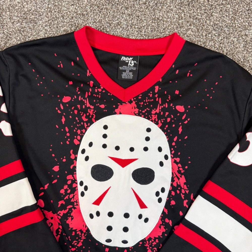Friday the 13th Jason Voorhees Hockey Jersey Mens Small Black Red Slasher Horror